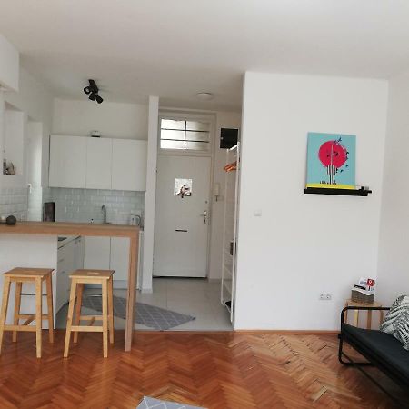 Bright & Stylish Studio Home, Superbly Located Sarajevo Exterior photo