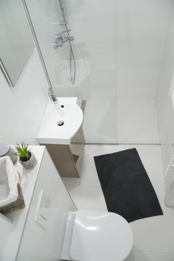 Bright & Stylish Studio Home, Superbly Located Sarajevo Exterior photo